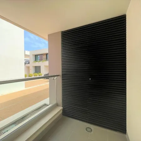 Design 4 By Homing * Distrito de Faro