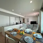 Design 4 By Homing * פארו